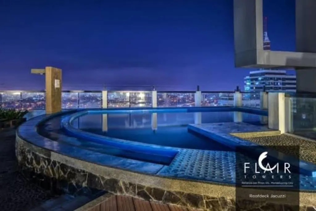 Flair Towers Relaxing Urban Resort Manila Apartment
